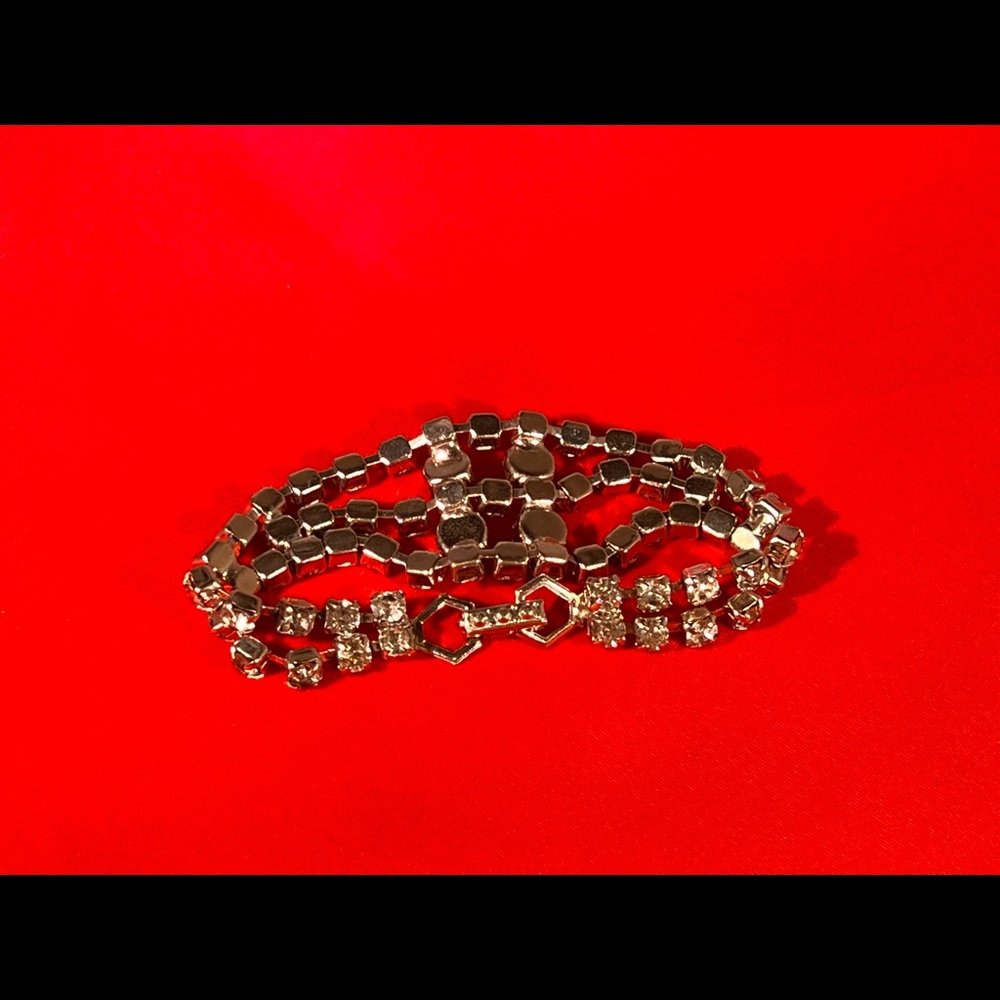Vintage Rhinestone Bracelet - Picture 3 of 4